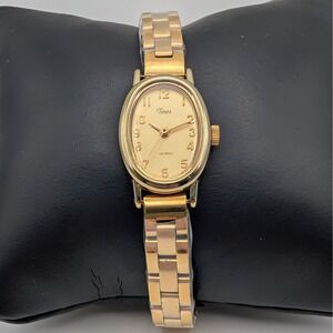Timex Vintage Ladies Oval Gold Tone Sunray Dial Quartz Watch New Bracelet